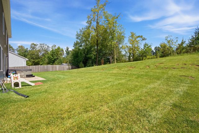 3304 Blue Grouse Street, Valparaiso, IN 46383