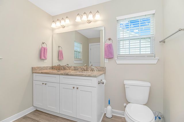 1430 Heirloom Dr., Conway, SC 29527