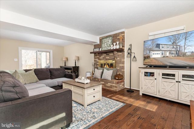 10245 BATTLEFIELD DR, Manassas, VA 20110