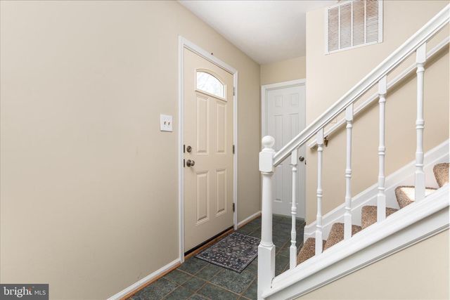 10245 BATTLEFIELD DR, Manassas, VA 20110