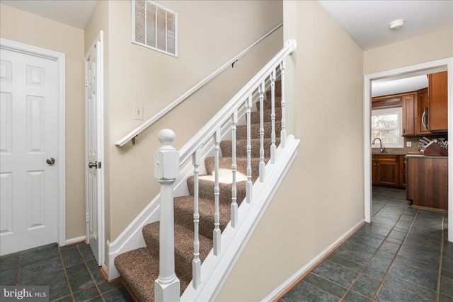 10245 BATTLEFIELD DR, Manassas, VA 20110