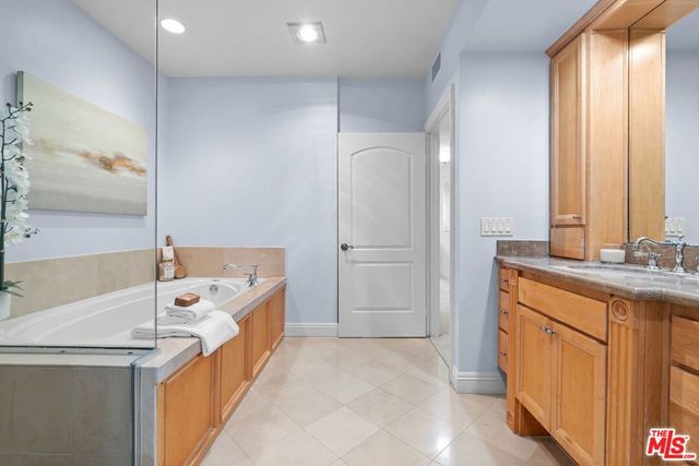 1830 Pelham Avenue 301, Los Angeles, CA 90025
