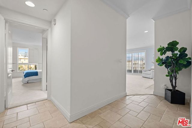 1830 Pelham Avenue 301, Los Angeles, CA 90025