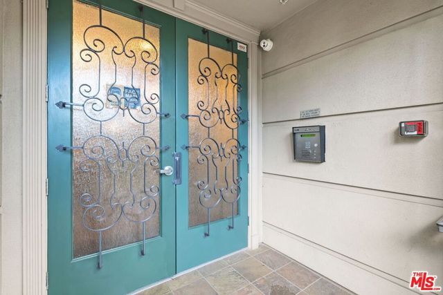 1830 Pelham Avenue 301, Los Angeles, CA 90025