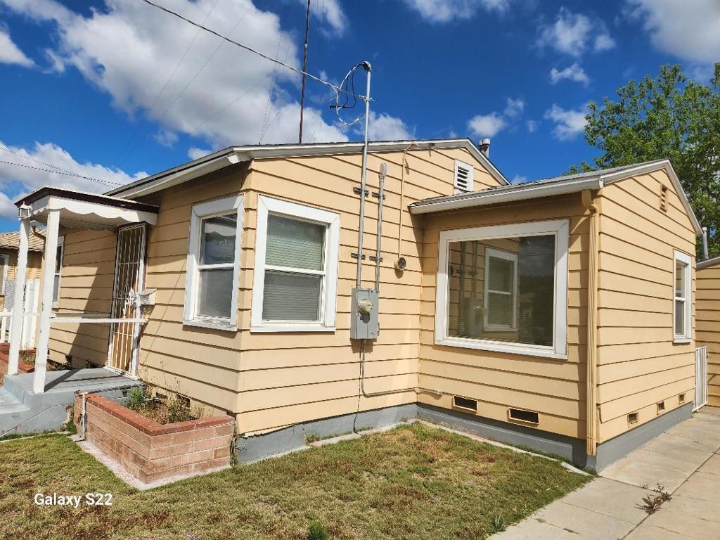 7570 Cuyamaca Avenue, Lemon Grove, CA 91945