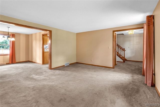 273 Patton Place, Amherst, NY 14221