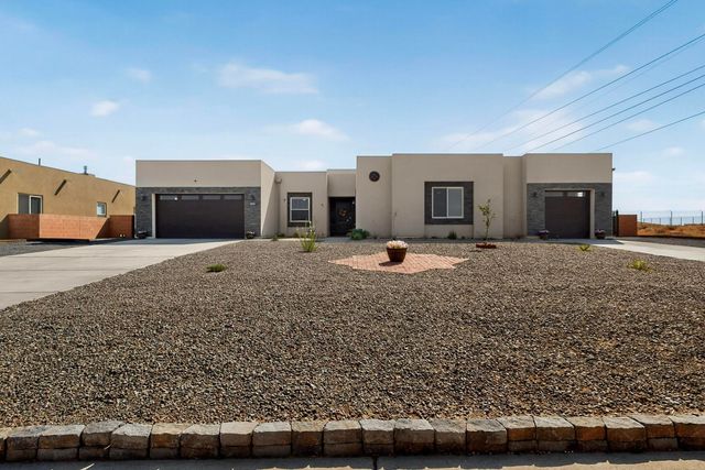 3301 Vatapa Road NE, Rio Rancho, NM 87144