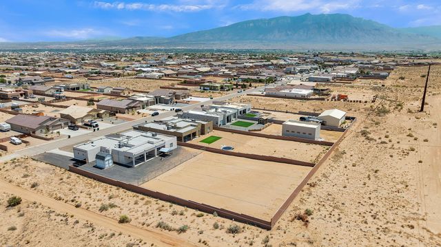 3301 Vatapa Road NE, Rio Rancho, NM 87144