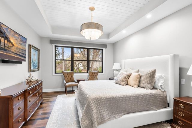 270 Peavey Road, Wayzata, MN 55391