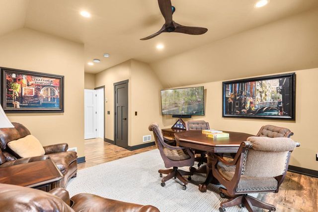 270 Peavey Road, Wayzata, MN 55391