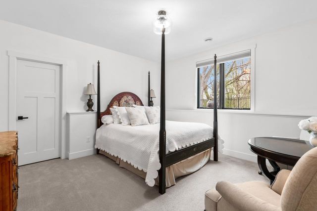 270 Peavey Road, Wayzata, MN 55391