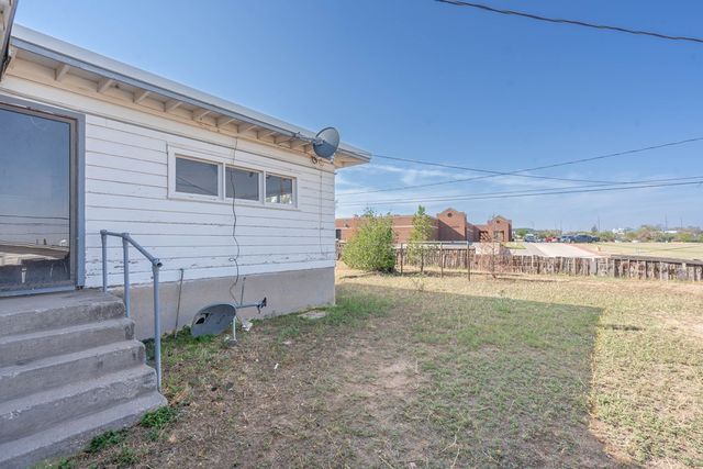 602 Caylor Dr, Big Spring, TX 79720