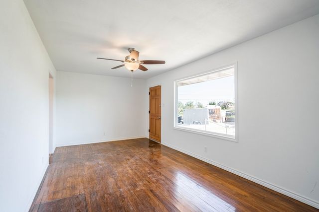 602 Caylor Dr, Big Spring, TX 79720