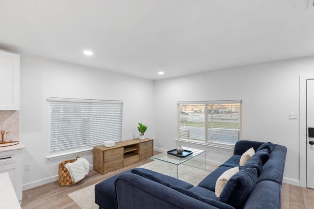 3004 Webberville RD 1, Austin, TX 78702