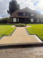 15 Madeira Ct, Oakley, CA 94561