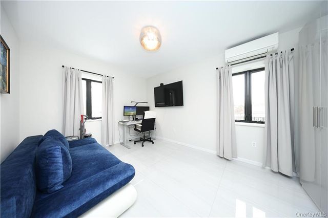 2295 E 26th Street, Brooklyn, NY 11229