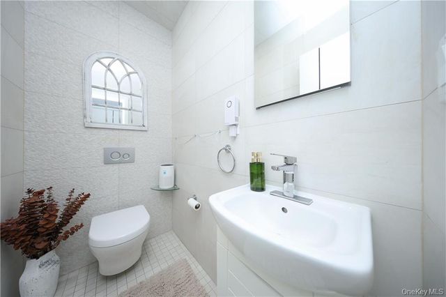 2295 E 26th Street, Brooklyn, NY 11229