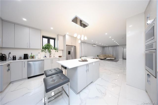 2295 E 26th Street, Brooklyn, NY 11229