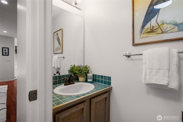 12724 NE 94th Court, Kirkland, WA 98033