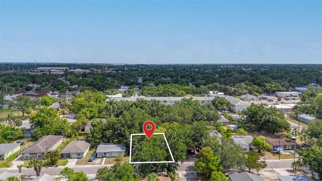 1679 24TH STREET, Sarasota, FL 34234