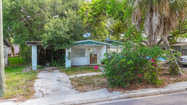 1679 24TH STREET, Sarasota, FL 34234