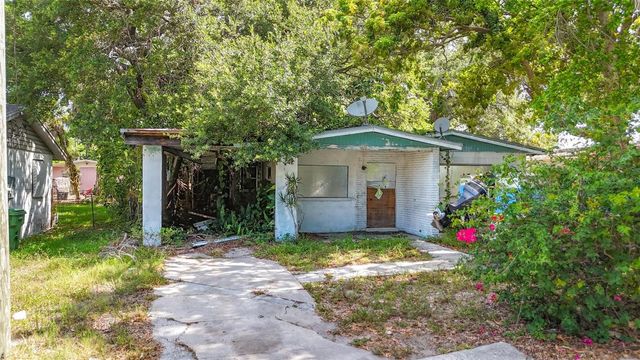 1679 24TH STREET, Sarasota, FL 34234