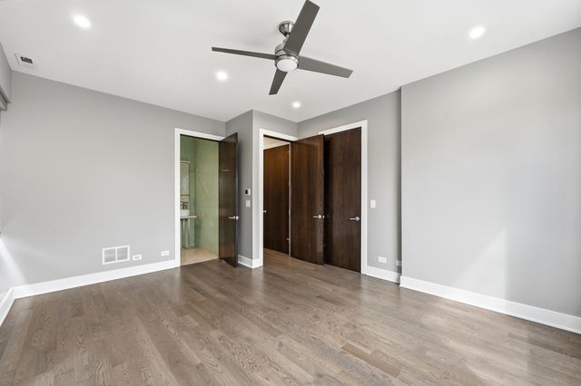2070 N Oakley Avenue, Chicago, IL 60647