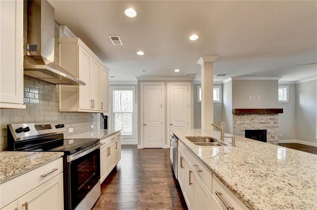 5200 Cresslyn Ridge, Johns Creek, GA 30005