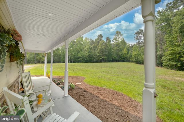 1985 GRAYS RD, Prince Frederick, MD 20678