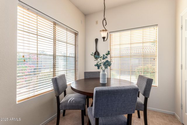 6425 S KIMBERLEE Way, Chandler, AZ 85249