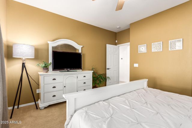 6425 S KIMBERLEE Way, Chandler, AZ 85249