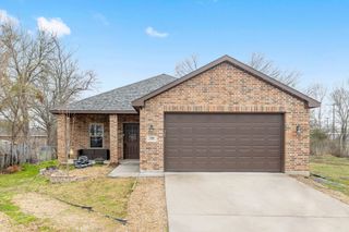 300 Pine Street, Forney, TX 75126