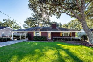 1039 Riverview Drive, Hanahan, SC 29410