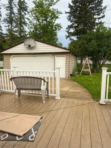 5435 Whitehaven Avenue, North Olmsted, OH 44070