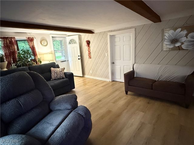 5435 Whitehaven Avenue, North Olmsted, OH 44070