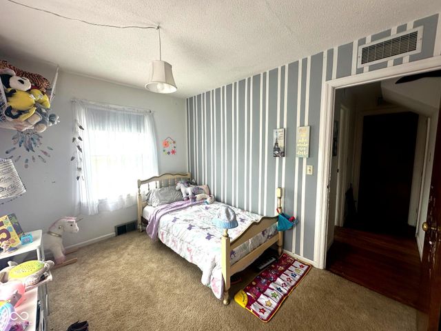 1000 Meadow Lane, Greencastle, IN 46135