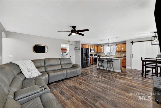 496 W Quaking Aspen, Kuna, ID 83634