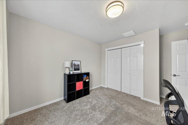 496 W Quaking Aspen, Kuna, ID 83634