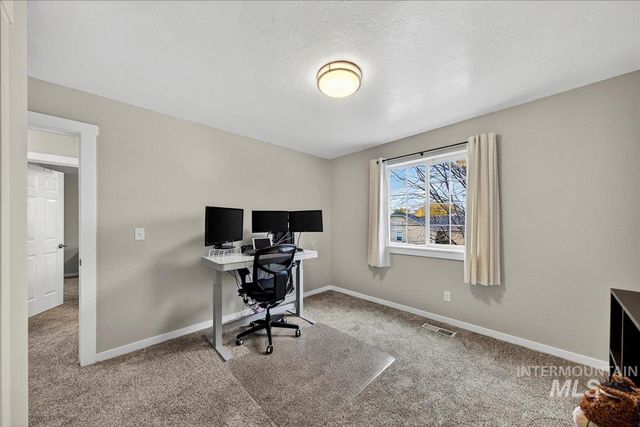 496 W Quaking Aspen, Kuna, ID 83634