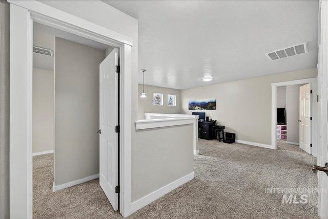 496 W Quaking Aspen, Kuna, ID 83634