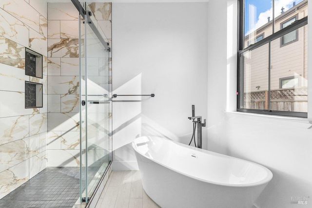 3727 Paxton Pl, Santa Rosa, CA 95404