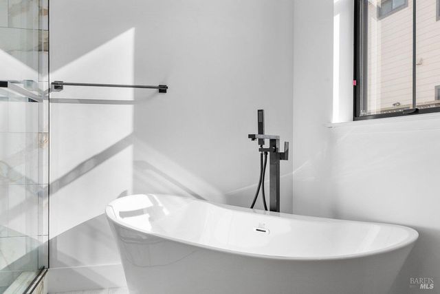 3727 Paxton Pl, Santa Rosa, CA 95404