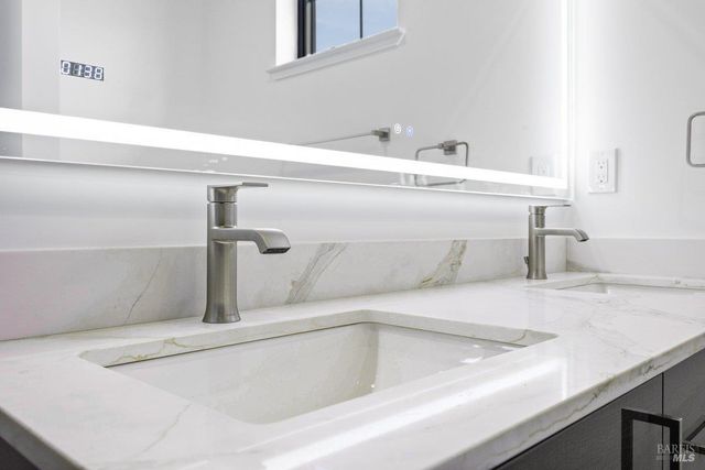 3727 Paxton Pl, Santa Rosa, CA 95404