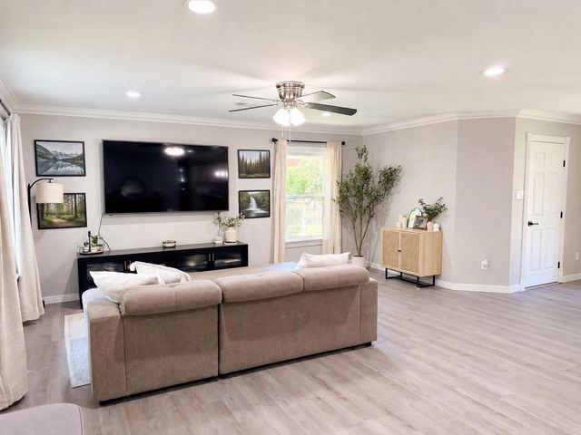 2227 Cambridge Drive, Irving, TX 75061