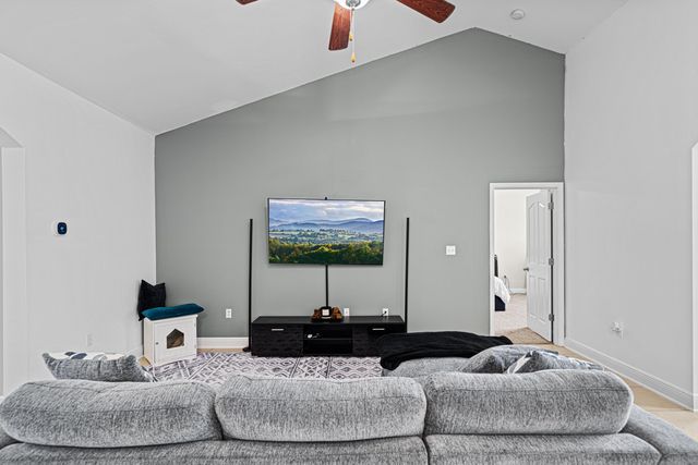 134 Crab Apple Avenue, Crestview, FL 32536