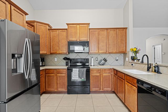 134 Crab Apple Avenue, Crestview, FL 32536