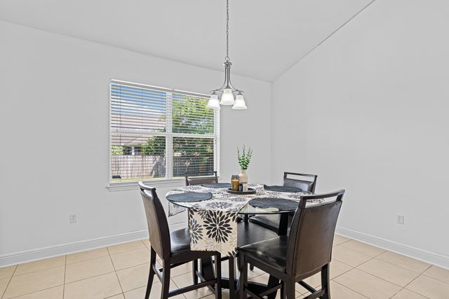 134 Crab Apple Avenue, Crestview, FL 32536