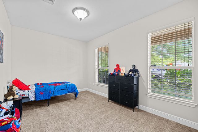 134 Crab Apple Avenue, Crestview, FL 32536