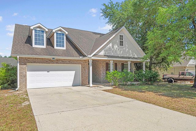 134 Crab Apple Avenue, Crestview, FL 32536
