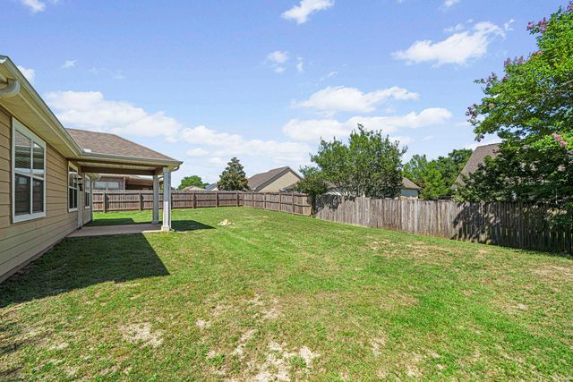 134 Crab Apple Avenue, Crestview, FL 32536